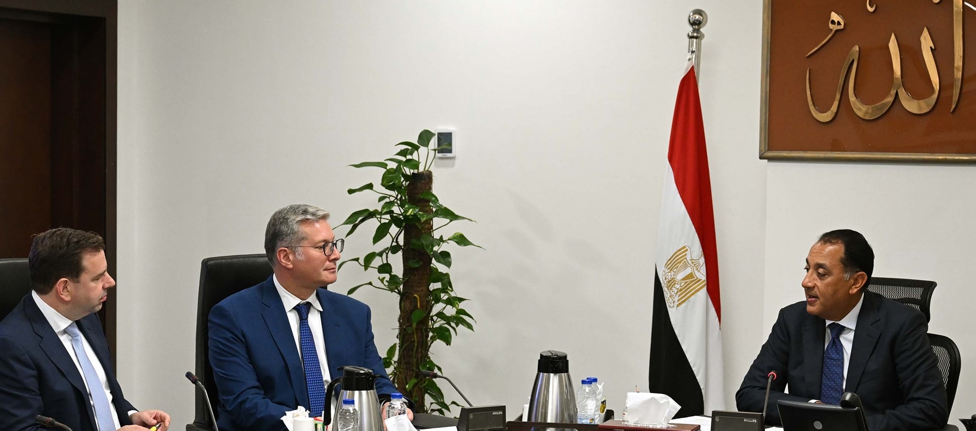 Madbouly reviews Shell’s activities, investment plans in Egypt

